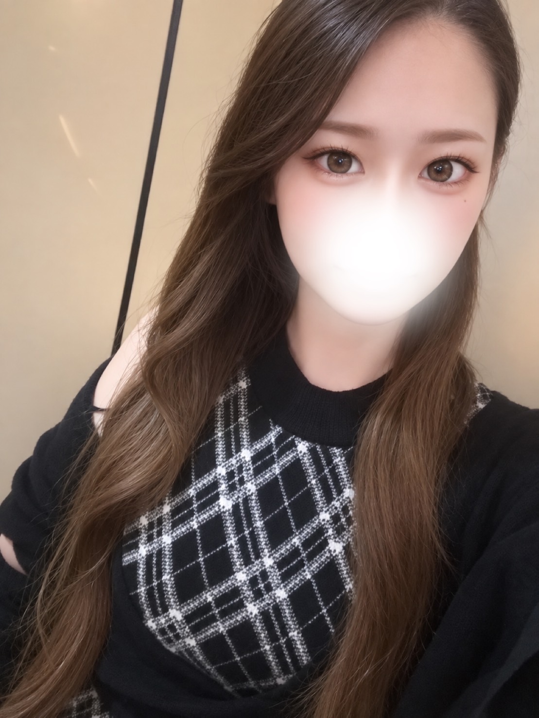ナナミ